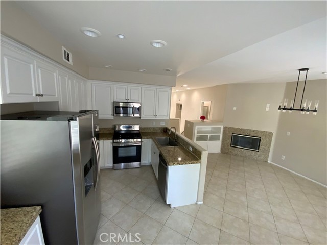 33640 Willow Haven Lane, Murrieta CA: https://media.crmls.org/medias/25275526-9dab-47d5-bc73-99cd7dc59f47.jpg