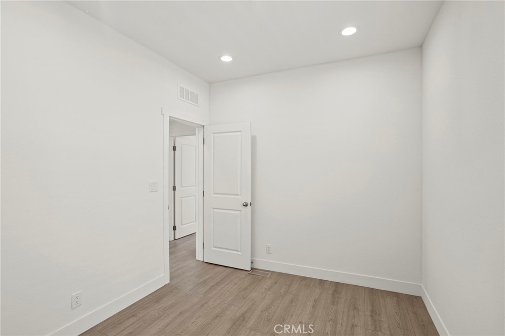 3030 Oceanside Boulevard - photo 15