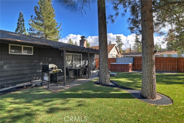 Detail Gallery Image 44 of 46 For 542 Edgemoor Rd, Big Bear Lake,  CA 92315 - 2 Beds | 2 Baths