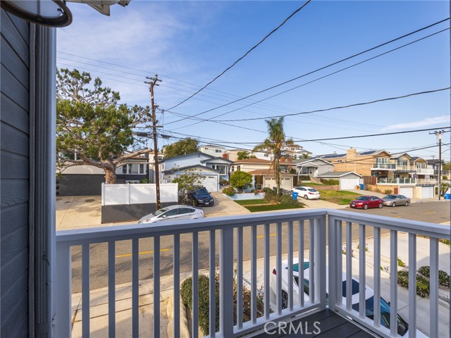 1732 Wollacott Street, Redondo Beach, California 90278, 3 Bedrooms Bedrooms, ,2 BathroomsBathrooms,Residential,For Sale,Wollacott,SB25017562