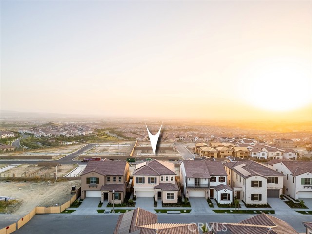 123 Oakstone, Irvine CA: https://media.crmls.org/medias/252a6b67-8046-4254-a490-50338422b19c.jpg