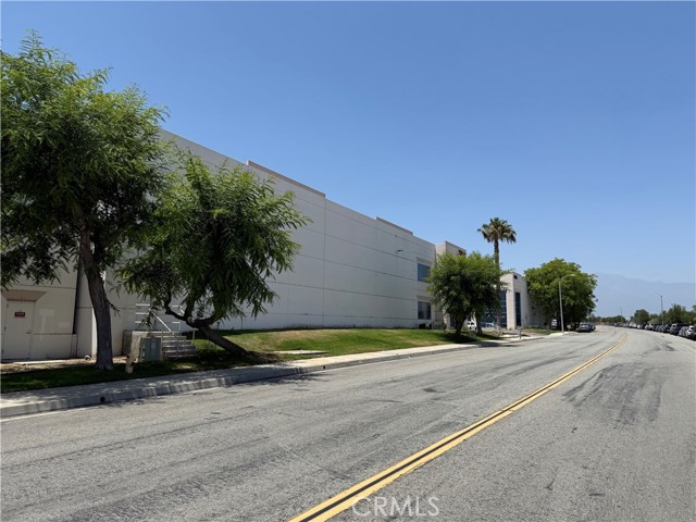 3351 Grapevine Street, Jurupa Valley, California 91752, ,Commercial Lease,For Rent,3351 Grapevine Street,CRAR25138974