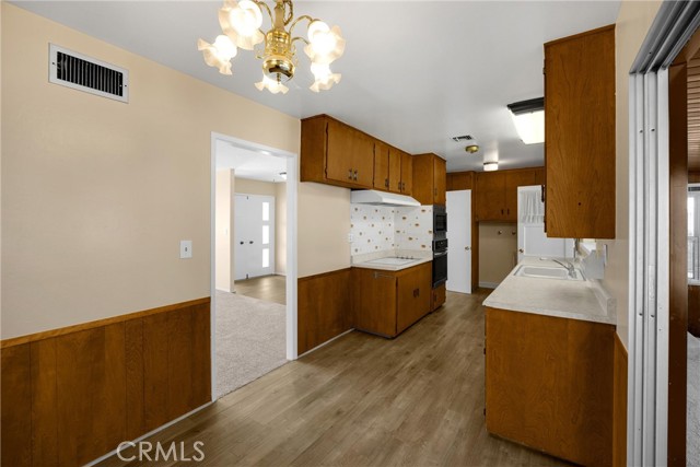 917 N Fuchsia Avenue, Ontario CA: https://media.crmls.org/medias/252bcdcc-0a89-4304-8410-232452806d11.jpg