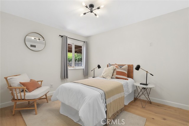 Detail Gallery Image 16 of 30 For 5839 Parkmor Rd, Calabasas,  CA 91302 - 4 Beds | 2 Baths