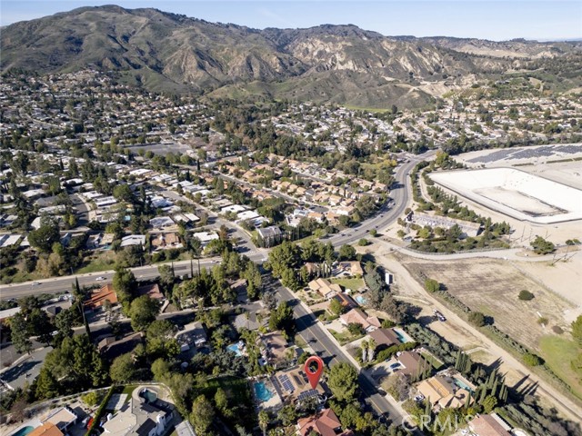 Detail Gallery Image 3 of 23 For 12809 Woodley Ave, Granada Hills,  CA 91344 - 1 Beds | 1 Baths