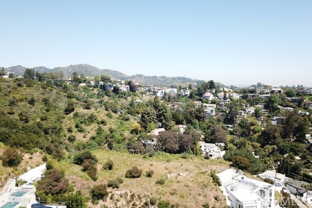 Detail Gallery Image 15 of 18 For 6363 Weidlake Drive, Los Angeles,  CA 90068 - – Beds | – Baths