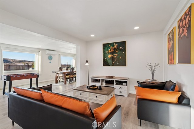 Detail Gallery Image 16 of 63 For 56676 Sunset Dr, Yucca Valley,  CA 92284 - 4 Beds | 2/1 Baths