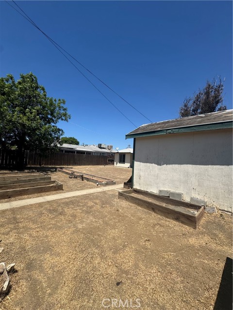 Detail Gallery Image 19 of 22 For 445 W Yale Ave, Coalinga,  CA 93210 - 2 Beds | 1 Baths