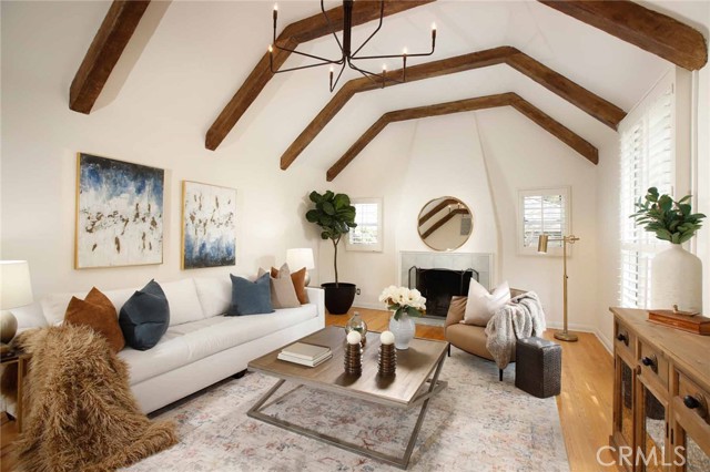 1534 Idlewood Road, Glendale CA: https://media.crmls.org/medias/252eb2fa-4567-4dc4-9857-a1125ea59d77.jpg