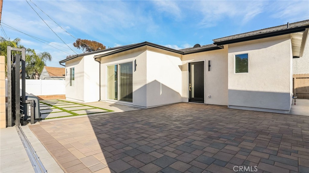 SingleFamilyResidence at 1822 Pomona