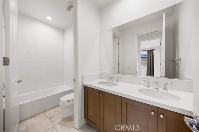 Detail Gallery Image 40 of 48 For 12000 Mirabel, Porter Ranch,  CA 91326 - 5 Beds | 4/1 Baths