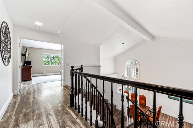 Detail Gallery Image 24 of 53 For 31885 Old Oak Rd, Rancho Santa Margarita,  CA 92679 - 5 Beds | 3 Baths