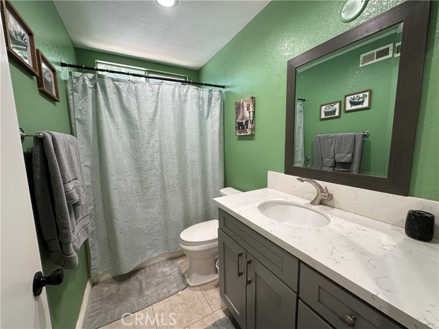 Detail Gallery Image 15 of 22 For 44138 Sunmist Ct, Lancaster,  CA 93535 - 3 Beds | 2 Baths