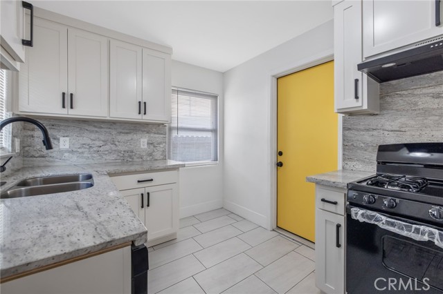 Detail Gallery Image 30 of 35 For 3803 E Clinton Ave, Fresno,  CA 93703 - 3 Beds | 1 Baths