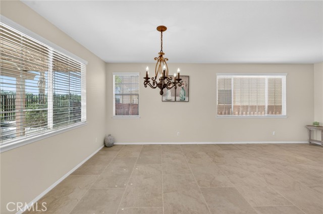 Detail Gallery Image 12 of 75 For 45339 Tiburcio, Temecula,  CA 92592 - 5 Beds | 3 Baths