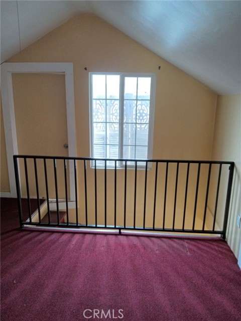 Detail Gallery Image 8 of 10 For 860 W 43rd Pl, Los Angeles,  CA 90037 - 3 Beds | 1 Baths