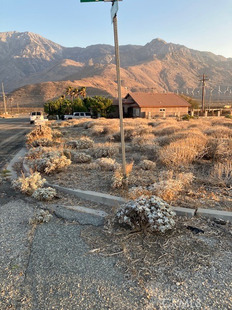 13356 Fremontia Road, Whitewater CA: https://media.crmls.org/medias/2534ac90-3b02-4f75-9ca0-8e878d91e946.jpg