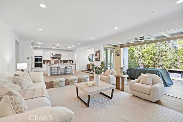 79 Rossmore, Irvine CA: https://media.crmls.org/medias/25368f49-3059-4809-882c-d58b435d7c7d.jpg
