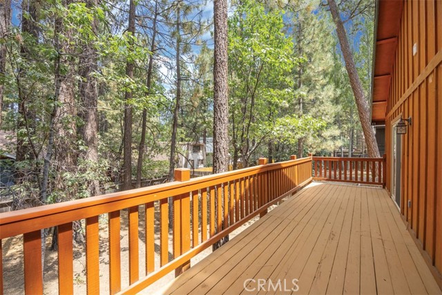 Detail Gallery Image 21 of 45 For 41952 Mapleleaf Dr, Big Bear Lake,  CA 92315 - 3 Beds | 2 Baths