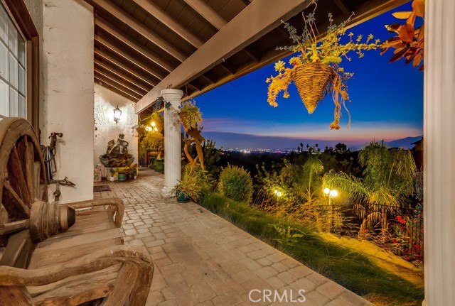 Detail Gallery Image 3 of 38 For 19974 E Limecrest Dr, Covina,  CA 91724 - 6 Beds | 4 Baths