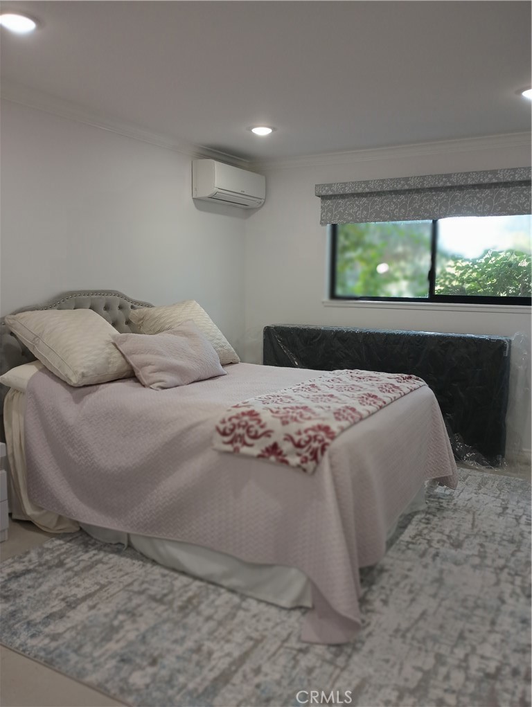 MLS #OC25222453 image #13