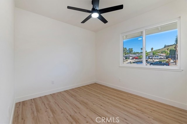 Detail Gallery Image 25 of 37 For 7695 Lakeside Dr, Jurupa Valley,  CA 92509 - 3 Beds | 2 Baths