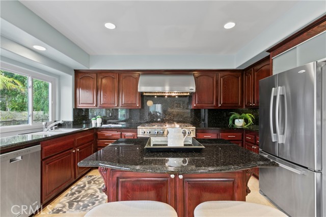 1 Pacifico, Laguna Niguel CA: https://media.crmls.org/medias/2539d56c-b919-442a-9f8f-92342bde953b.jpg
