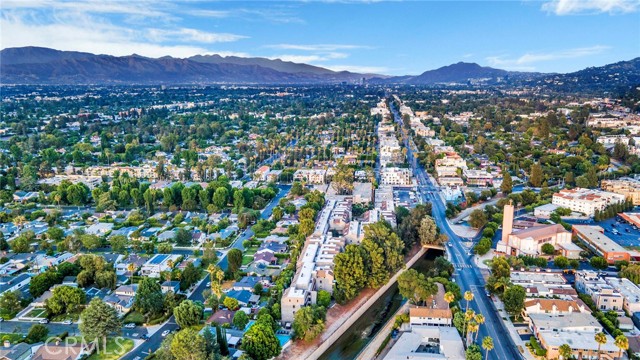 Detail Gallery Image 37 of 37 For 13331 Moorpark St #319,  Sherman Oaks,  CA 91423 - 2 Beds | 2 Baths