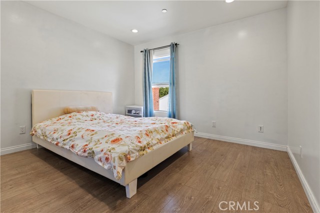 Detail Gallery Image 17 of 46 For 228 S San Marino Ave #B,  San Gabriel,  CA 91776 - 3 Beds | 3/1 Baths