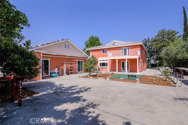 801 S Michillinda Avenue, Pasadena CA: https://media.crmls.org/medias/253c6c2d-8e71-451a-b4ae-239f25d4251d.jpg