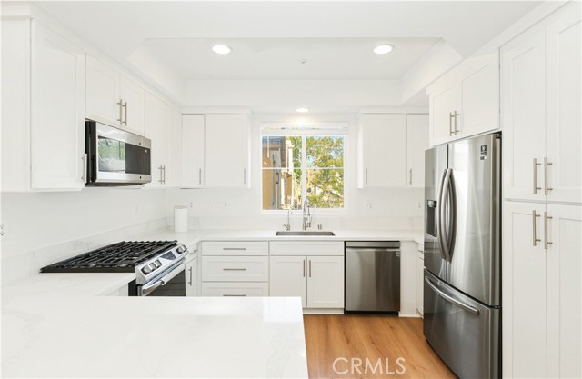 Detail Gallery Image 13 of 55 For 26 Burlingame, Irvine,  CA 92602 - 3 Beds | 3 Baths