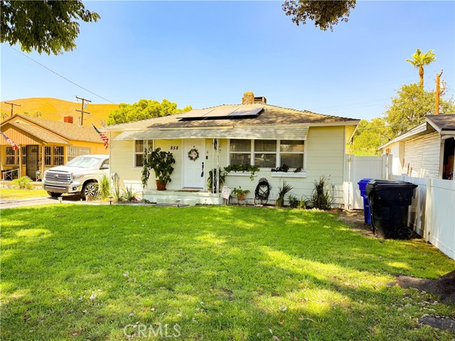 Detail Gallery Image 2 of 17 For 858 Bussey St, San Bernardino,  CA 92405 - 2 Beds | 1 Baths