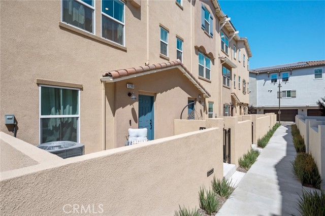 22310 Spanish Oak Court, Torrance CA: https://media.crmls.org/medias/253db20e-a77a-4e83-b23f-51d3a56d3175.jpg
