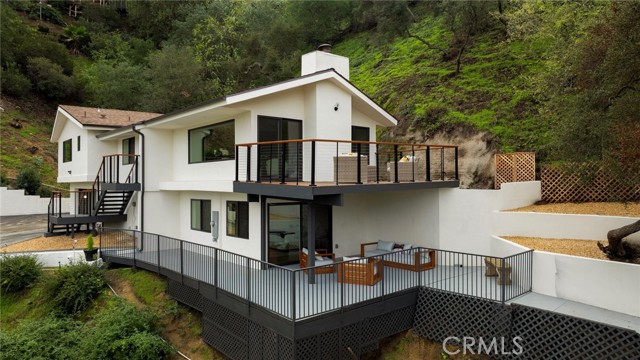 Detail Gallery Image 52 of 66 For 981 Glen Oaks, Pasadena,  CA 91105 - 3 Beds | 3 Baths