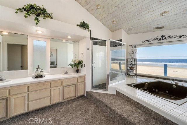 Detail Gallery Image 7 of 63 For 1652 Strand Way, Oceano,  CA 93445 - 4 Beds | 4/1 Baths