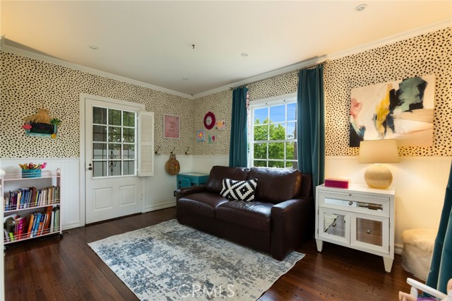 Detail Gallery Image 48 of 70 For 4225 Myrtle Ave, Long Beach,  CA 90807 - 5 Beds | 3/1 Baths