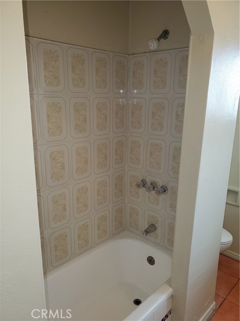 Detail Gallery Image 10 of 28 For 1162 E 43rd Pl, Los Angeles,  CA 90011 - – Beds | – Baths