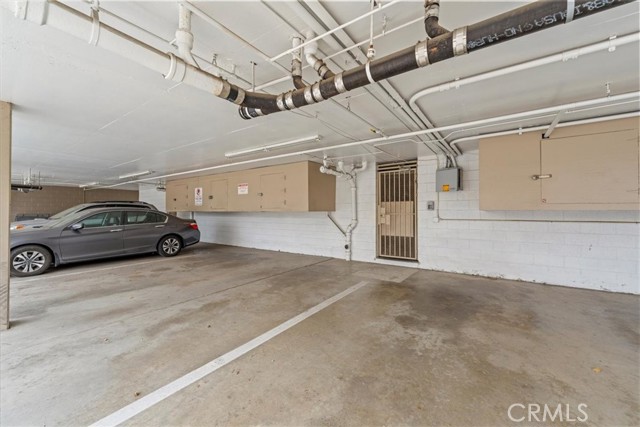 Detail Gallery Image 27 of 34 For 5301 E the Toledo #106,  Long Beach,  CA 90803 - 1 Beds | 1 Baths