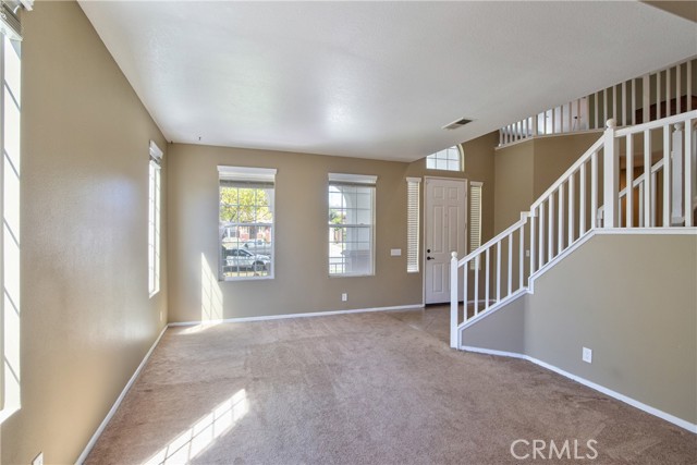 Detail Gallery Image 7 of 51 For 28677 Tupelo, Menifee,  CA 92584 - 5 Beds | 3 Baths