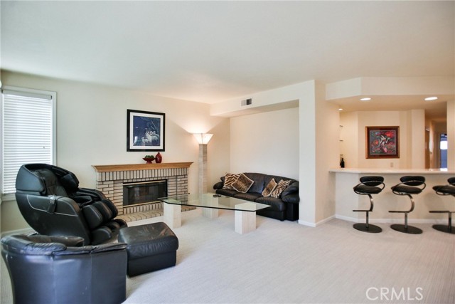 Detail Gallery Image 23 of 42 For 21192 Spurney Ln, Huntington Beach,  CA 92646 - 4 Beds | 4/1 Baths