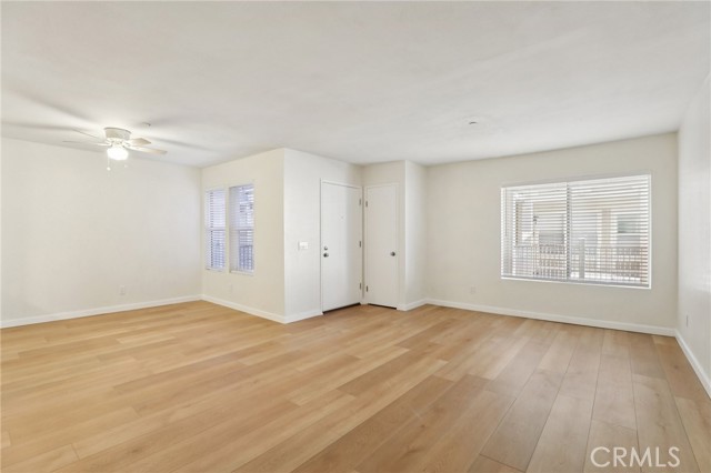 Detail Gallery Image 6 of 32 For 300 E Chestnut #H-202,  Santa Ana,  CA 92701 - 2 Beds | 2 Baths