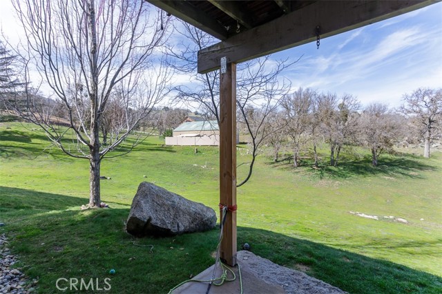 Detail Gallery Image 23 of 26 For 18571 Glenview Ct, Tehachapi,  CA 93561 - 3 Beds | 3/1 Baths