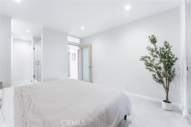 Detail Gallery Image 32 of 70 For 383 Bay Shore #203,  Long Beach,  CA 90803 - 2 Beds | 2 Baths