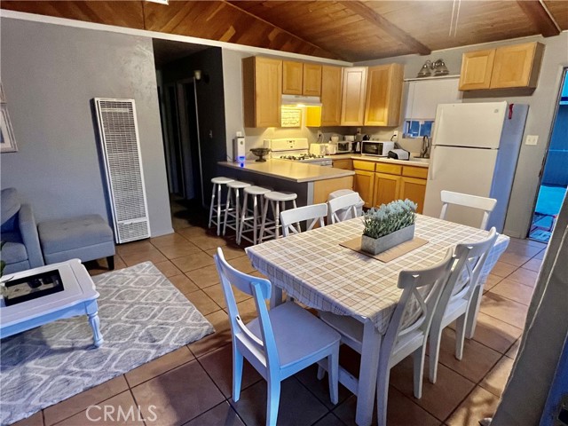 165 Sunset Lane, Sugarloaf CA: https://media.crmls.org/medias/2540b4e6-19d5-47f5-b0a9-ec4d1617a0fc.jpg
