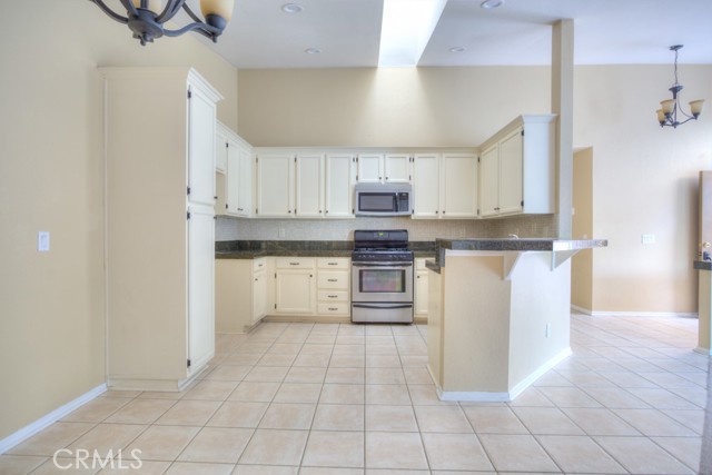 Detail Gallery Image 13 of 32 For 11148 Taylor Ct, Rancho Cucamonga,  CA 91701 - 3 Beds | 2 Baths