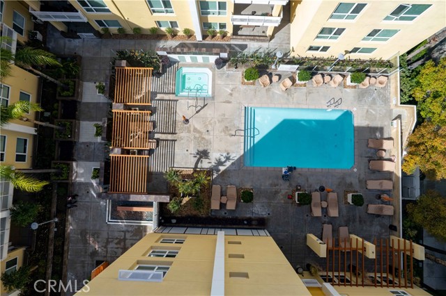 Detail Gallery Image 57 of 64 For 21301 Erwin St #237,  Woodland Hills,  CA 91367 - 2 Beds | 2 Baths