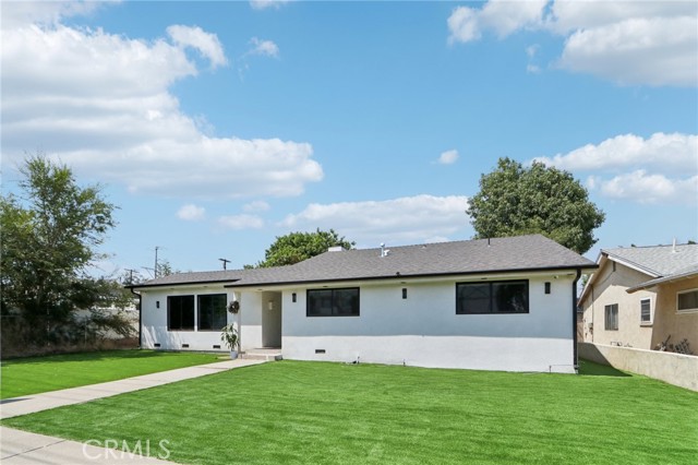 16751 Devonshire Street, Granada Hills CA: https://media.crmls.org/medias/2542c1c5-34ee-4d89-8ad0-5fadfaaed61f.jpg