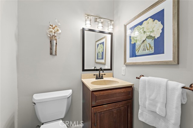 51 Calle Alamitos, Rancho Santa Margarita CA: https://media.crmls.org/medias/2542e81c-f1c3-4cb1-acd9-e41339c017a8.jpg
