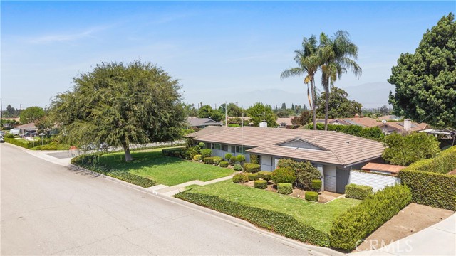 Detail Gallery Image 2 of 46 For 1917 E Greenville Dr, West Covina,  CA 91791 - 3 Beds | 2 Baths