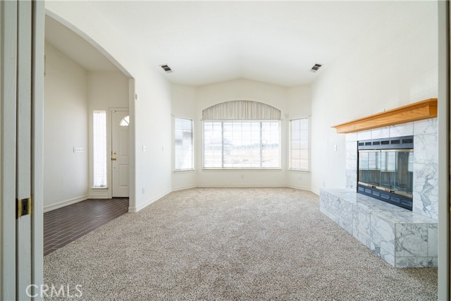 17157 Hacienda Boulevard, California City CA: https://media.crmls.org/medias/25435ee5-430c-42b2-bb81-01686a0c6ee7.jpg